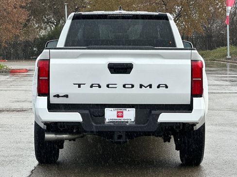 New 2026 Toyota Tacoma SR5 image 5