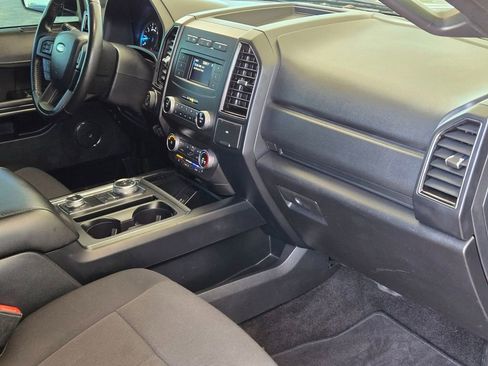 Used 2021 Ford Expedition XL image 24