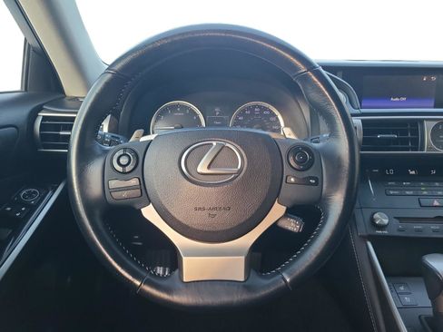 Used 2015 Lexus IS 250 w/ Premium Package RWD image 12