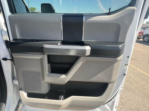 Used 2018 Ford F250 XLT w/ XLT Value Package AWD/4WD image 11