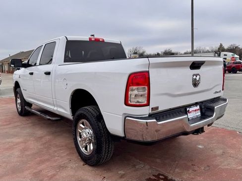 Used 2022 RAM 2500 Tradesman w/ Chrome Appearance Group AWD/4WD image 7
