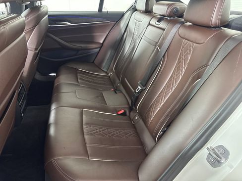 Used 2018 BMW 530e w/ Premium Package 2 RWD image 13