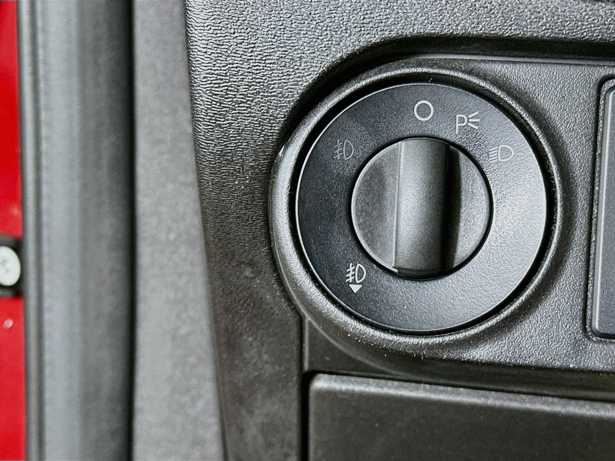 Used 2010 Ford Focus SE FWD image 17