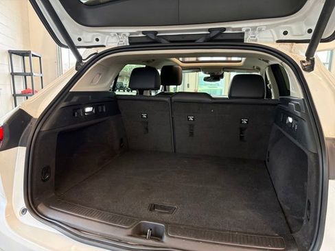 Used 2023 Buick Envision Essence w/ Sport Touring Package image 28