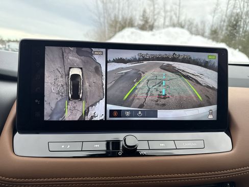 New 2026 Nissan Rogue Platinum image 25