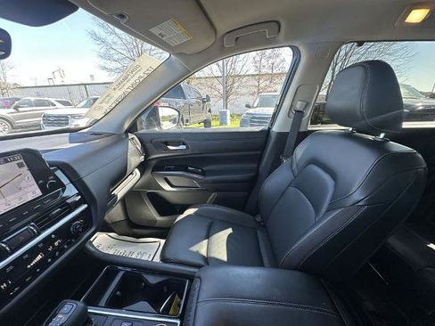 Certified 2023 Nissan Pathfinder SL w/ Lighting Package (N92) AWD/4WD image 11