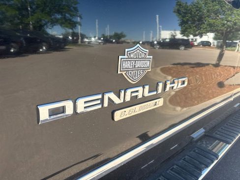 Used 2016 GMC Sierra 2500 Denali w/ Duramax Plus Package AWD/4WD image 12