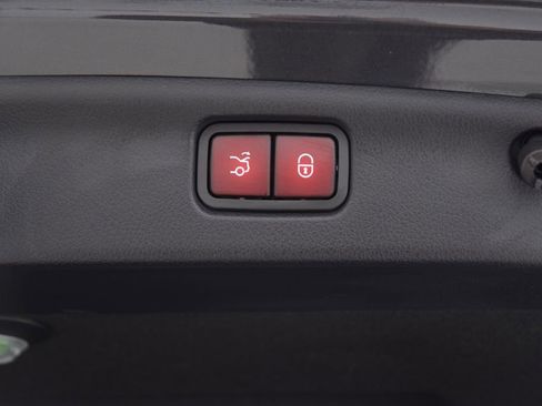 Certified 2023 Mercedes-Benz C 300 Sedan image 30