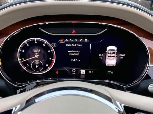 Used 2023 Bentley Continental GT Azure image 25