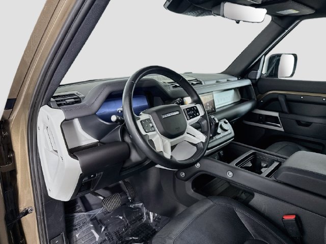 Used 2024 Land Rover Defender 110 S AWD/4WD image 22