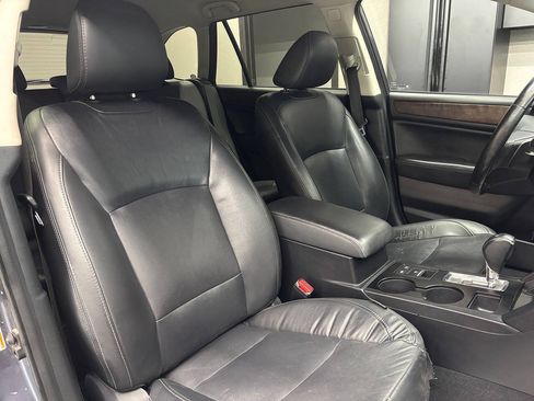Used 2015 Subaru Outback 2.5i Limited AWD/4WD image 26