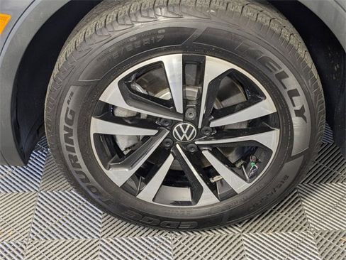 Used 2024 Volkswagen Tiguan S w/ MDO Package, Three-Row image 8