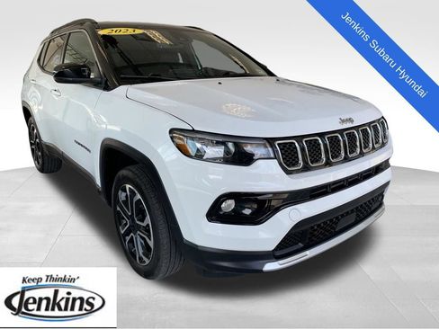 Used 2023 Jeep Compass Limited AWD/4WD image 1