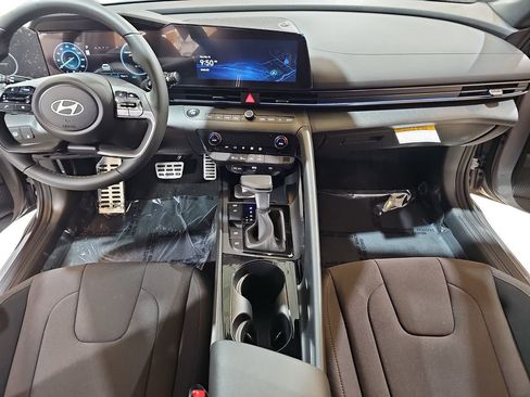 New 2026 Hyundai Elantra Sport FWD image 8