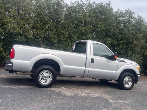 Used 2016 Ford F250 XL w/ Power Equipment Group image 8