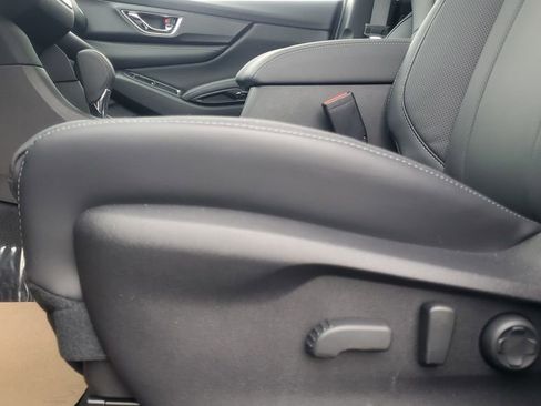 New 2026 Subaru Ascent Limited image 7