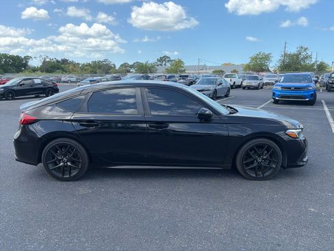 Used 2023 Honda Civic Sport image 8