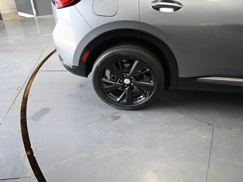 Used 2021 Buick Envision Essence w/ Sport Touring Package AWD/4WD image 24