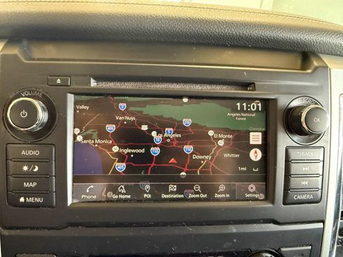 Used 2019 Nissan Titan PRO-4X AWD/4WD image 16
