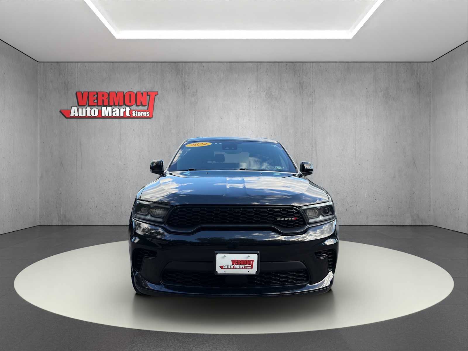 Used 2024 Dodge Durango GT AWD/4WD image 2