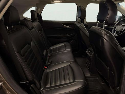 Used 2019 Ford Edge SEL w/ Equipment Group 201A AWD/4WD image 22