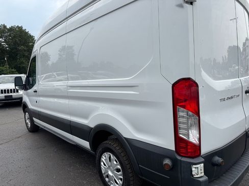 Used 2017 Ford Transit 250 148 High Roof RWD image 10