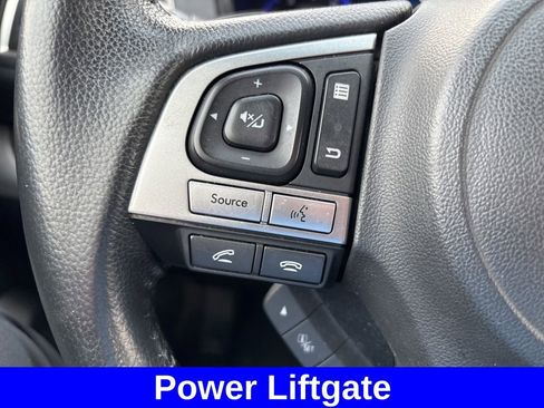 Used 2017 Subaru Outback 2.5i Limited image 18