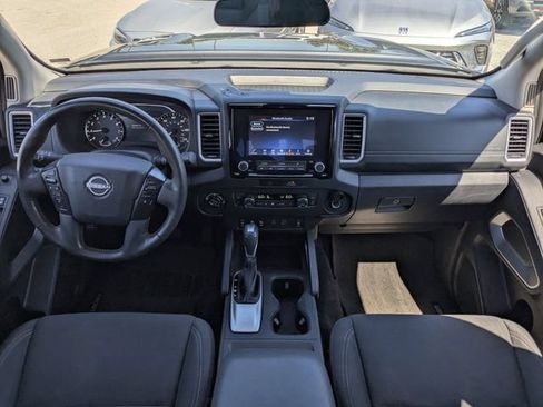 Used 2023 Nissan Frontier SV w/ SV Convenience Package AWD/4WD image 11