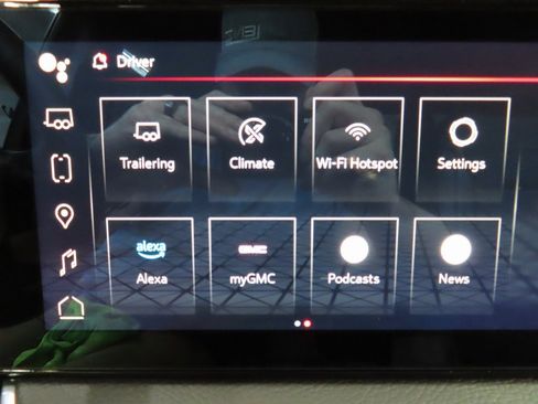 Used 2025 GMC Sierra 2500 Denali w/ Technology Package image 26