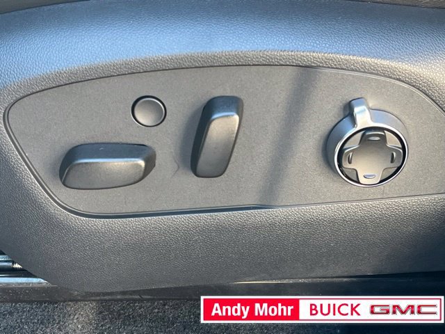 Used 2026 GMC Acadia Denali Ultimate w/ LPO, Floor Liner Package FWD image 23