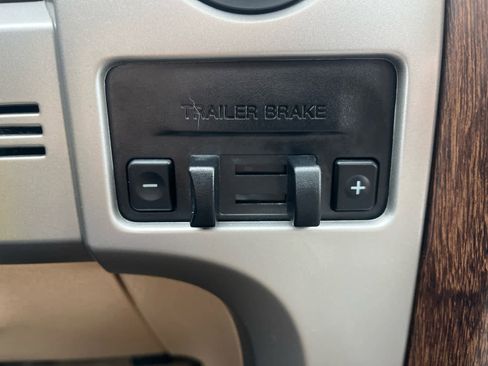 Used 2013 Ford F150 Lariat w/ Luxury Equipment Group image 35