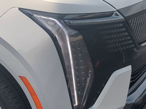 New 2025 Cadillac Escalade IQ Sport 2 image 17