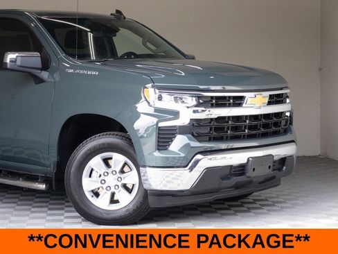 Used 2025 Chevrolet Silverado 1500 LT RWD image 3