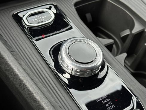 New 2026 Jeep Cherokee Limited image 24