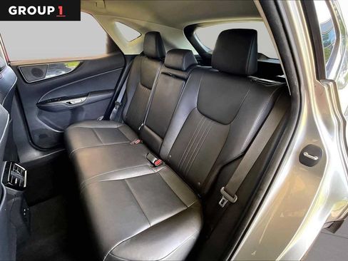 Used 2024 Lexus NX 250 FWD image 18