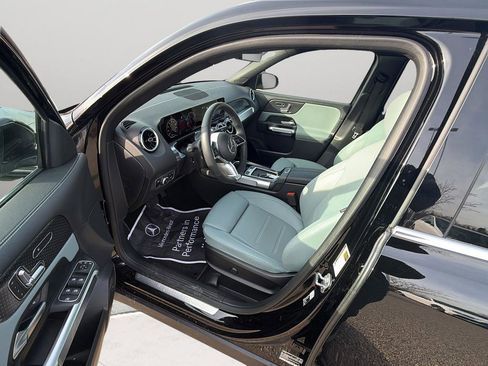 Certified 2026 Mercedes-Benz GLB 250 4MATIC image 18
