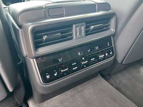 Used 2023 Lexus LX 600 F Sport w/ Accessory Package (Z1) AWD/4WD image 12
