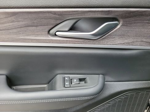 Used 2023 Jeep Grand Cherokee L Limited image 25