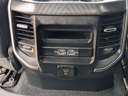Certified 2025 RAM 1500 Big Horn AWD/4WD image 14