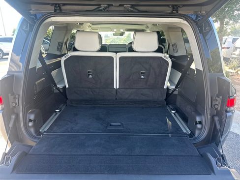 Used 2024 Rivian R1S Adventure AWD/4WD image 43