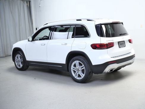 Certified 2021 Mercedes-Benz GLB 250 4MATIC image 11