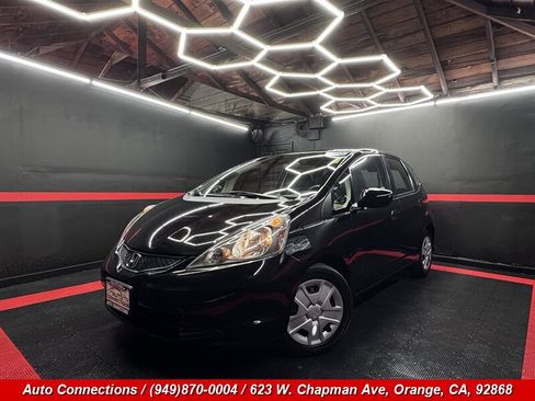 Used 2013 Honda Fit image 2