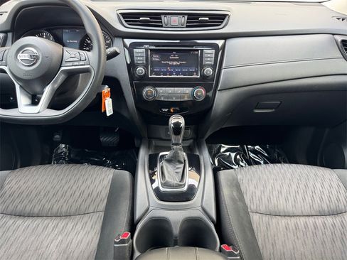 Used 2020 Nissan Rogue S image 26