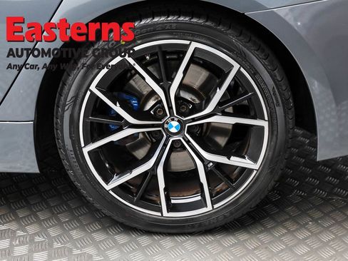 Used 2022 BMW 530i xDrive w/ M Sport Package image 8