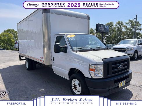 Used 2022 Ford E-350 and Econoline 350 Super Duty w/ Power Windows & Locks Group RWD image 1