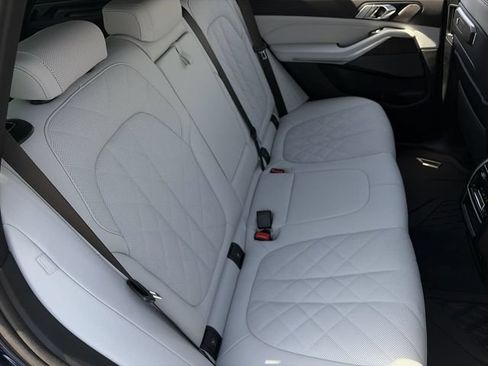 Used 2026 BMW X5 xDrive40i w/ Executive Package AWD/4WD image 13
