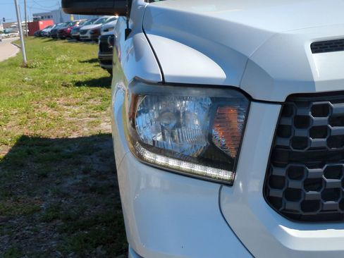 Used 2019 Toyota Tundra SR5 w/ SX Package RWD image 8