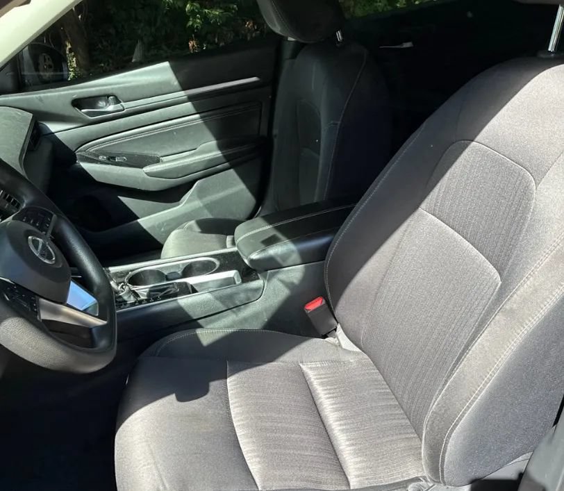 Used 2021 Nissan Altima 2.5 SV FWD image 9