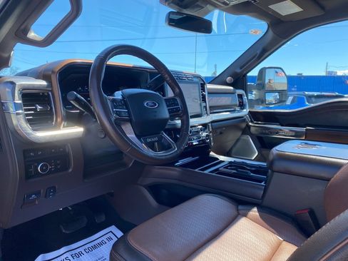 Used 2024 Ford F250 King Ranch AWD/4WD image 11