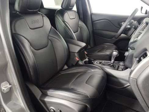 Used 2022 Jeep Cherokee Latitude Lux image 32